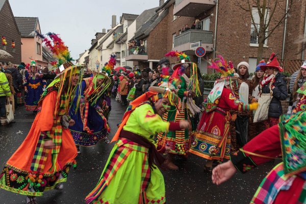 09. Februar 2013-15-55-45-buschdorf_karneval-206