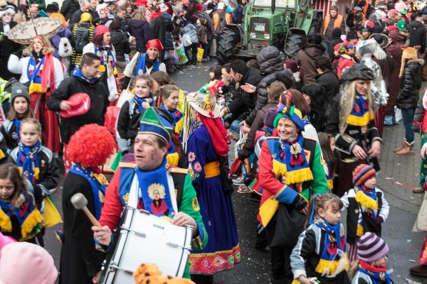 09. Februar 2013-16-03-12-buschdorf_karneval-244