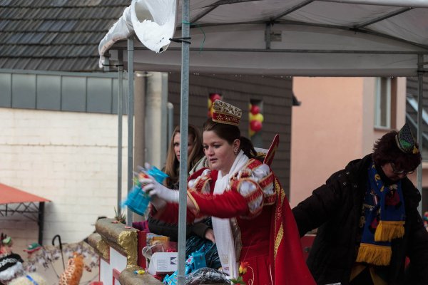 09. Februar 2013-16-06-52-buschdorf_karneval-262